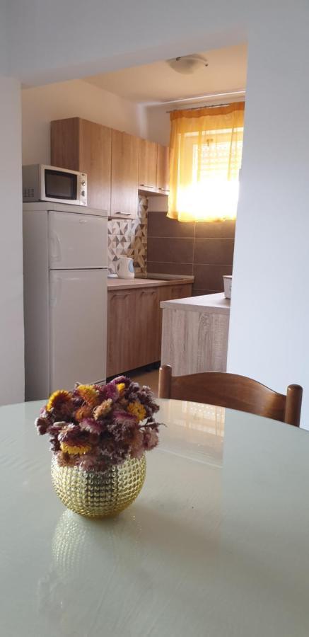 Apartman Lena 普拉 外观 照片